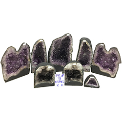 Amethyst Crate #347, 8pcs, Medium Purple $10.25/lb <br /><Font color="#ff0000;"> ON SALE!</Font>