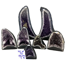 Amethyst Crate #366, 7pcs, Medium Purple $10.25/lb <br /><Font color="#ff0000;"> ON SALE!</Font>