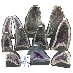 Amethyst Crate #379, 11pcs, Light Purple $6.00/lb <br /><Font color="#ff0000;"> ON SALE!</Font>