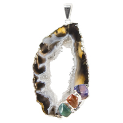 Geode Slice with 3 Stones Necklace